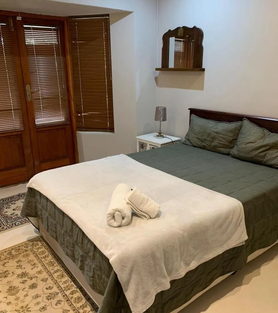 Guest house Johannies Home At Panorama Hospital Cape Town